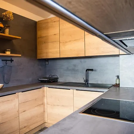 - Golden Fox 18 - Pohorske Terase Appartement Hočko Pohorje