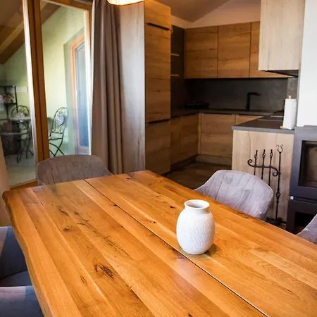 - Golden Fox 18 - Pohorske Terase Appartement Hočko Pohorje