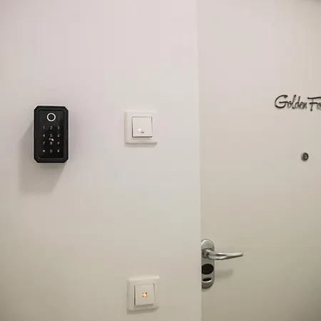 - Golden Fox 18 - Pohorske Terase *